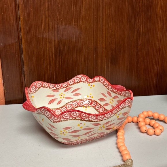 Temptations Old World Hand-Painted Floral Ceramic Bowl - Red and White - Picture 3 of 13